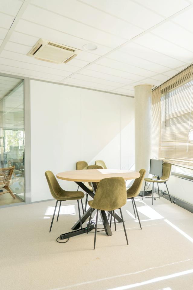 Bureau Bordeaux 595m² Location bureau Bordeaux Gironde OLBUR2532297 11